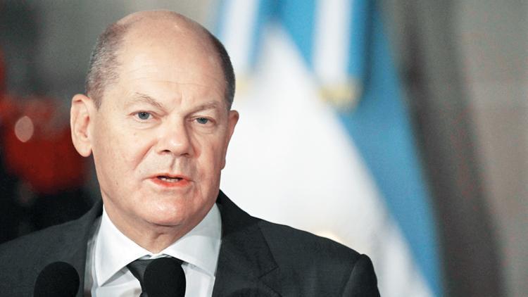 Scholz: Putin ile telefonlaşacağım