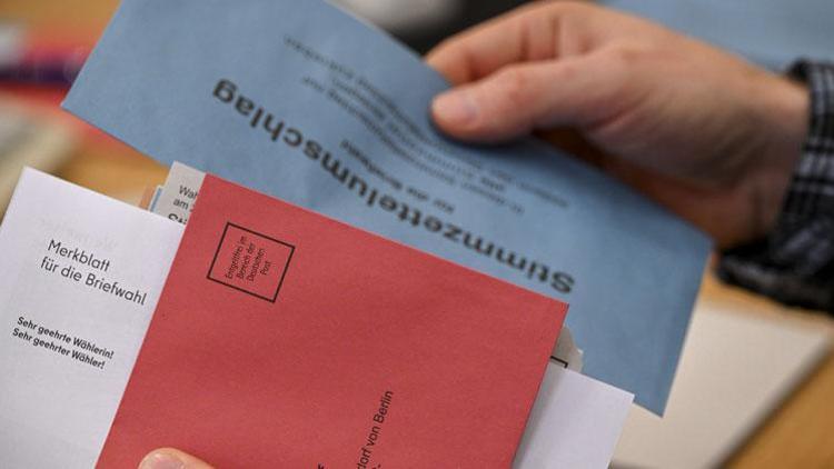 Berlin’de seçimler 12 Şubat’ta tekrarlanabilecek