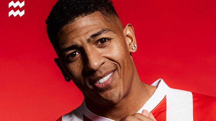 Patrick van Aanholt, resmen PSVde