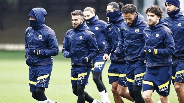 Fenerbahçe, Adana Demirspor maçı hazırlıklarını tamamladı