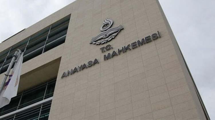 Anayasa Mahkemesi Başkanlığına Zühtü Arslanın seçilmesi kararı Resmi Gazetede