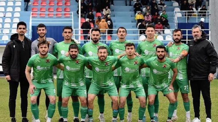 Kınıkspor deplasmandan 1 puanla döndü