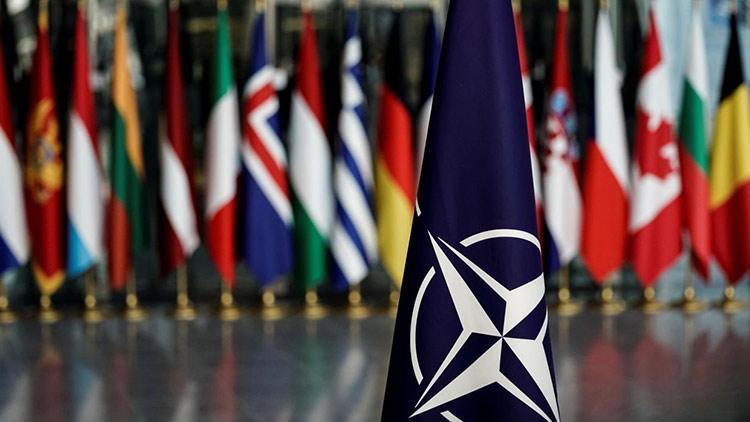 NATO Genel Sekreteri Stoltenbergden flaş üyelik açıklaması