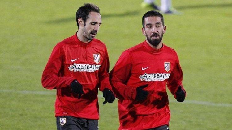 Atletico Madridin eski yıldızı Juanfran, depremzedeler için yardım maçı düzenleyecek