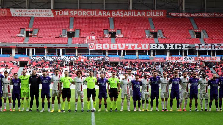 Samsunspor ile 52 Orduspor FK, depremzedeler için karşılaştı