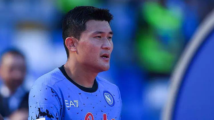 Kim Min-Jae için 48 milyon euroluk transfer planı