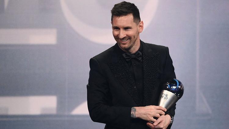 FIFA The Best 2022 ödülleri sahiplerini buldu Lionel Messi yılın en iyisi seçildi