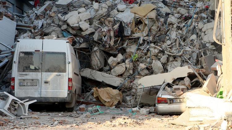 Hatayda hasar gören araçların tespitine başlandı