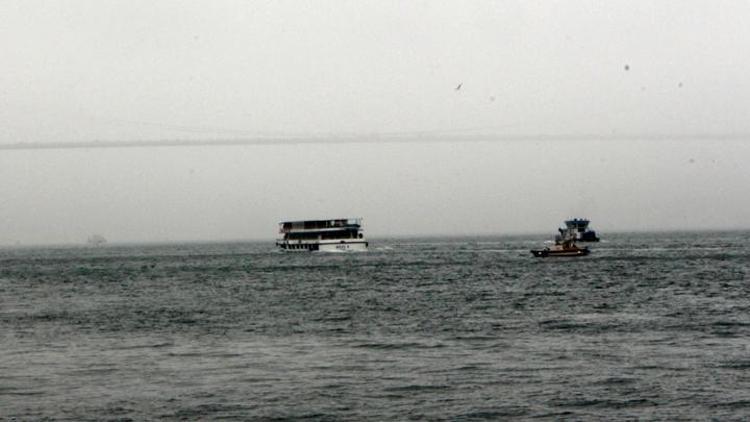İstanbul Boğazı sis nedeniyle transit gemi geçişlerine kapatıldı