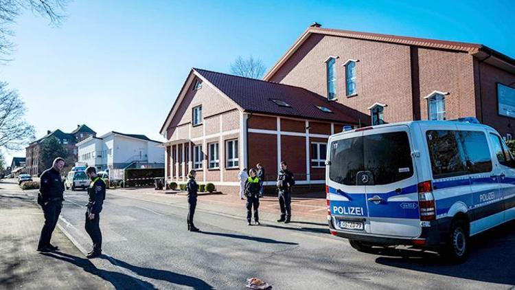 Okul önünde rastgele ateş açtı 16 yaşındaki genç ağır yaralı