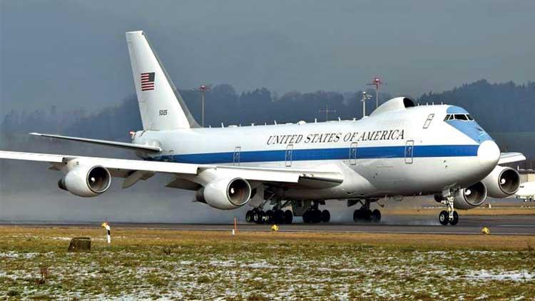 ABD’den Rusya’ya nükleer yanıt: ‘Kıyamet uçağı’ Avrupa’ya yollandı