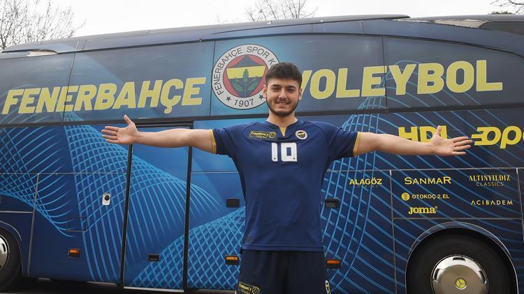 Fenerbahçe voleybol şubesinden yılın en güzel transferi