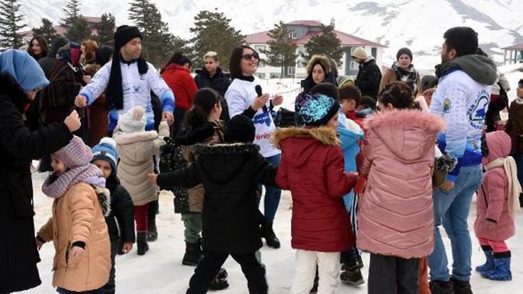 Depremzede çocuklar, Kar Festivalinde moral buldu