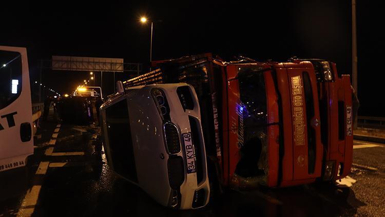 Kayseride feci kaza: Yanan tırın sürücüsünü polis kurtardı