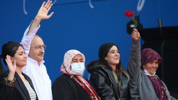 Kılıçdaroğlu, 8 Mart Dünya Emekçi Kadınlar Gününü kutladı