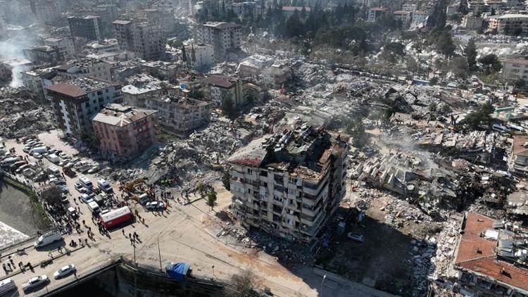 Afet Yeniden İmar Fonu kurulmasına ilişkin yasa teklifi komisyonda kabul edildi