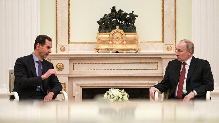 Putin ve Esad, Moskovada bir araya geldi