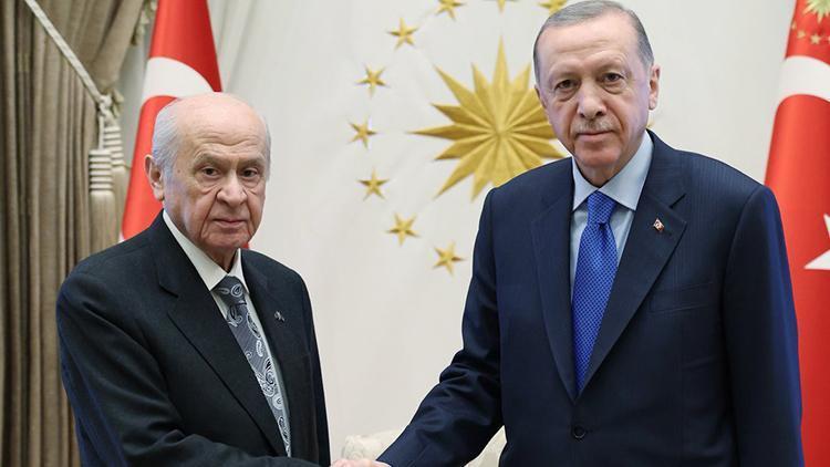 Cumhurbaşkanı Erdoğan ile Bahçeli Beştepede bir araya geldi