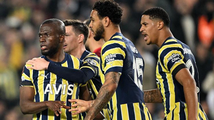 Fenerbahçe, Beşiktaş maçı öncesi ağır yaralı Yıldız isimlerin derbiye yetişmesi zor