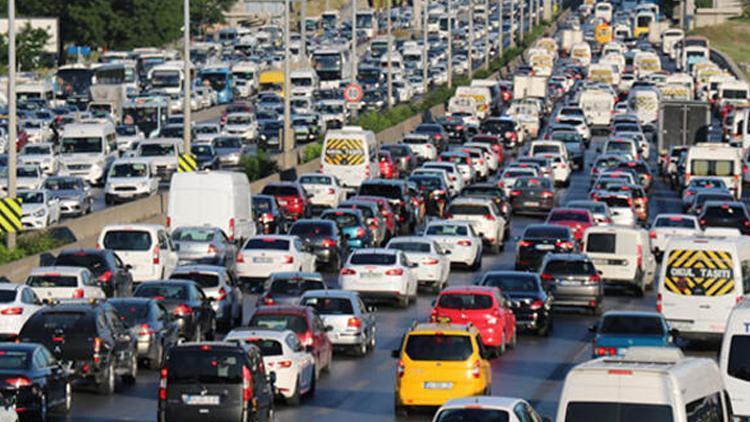 Trafiğe çıkan araç sayısı yüzde 63.8 arttı