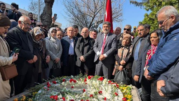 Milli Yol Partisi, Muhsin Yazıcıoğlunu kabri başında andı