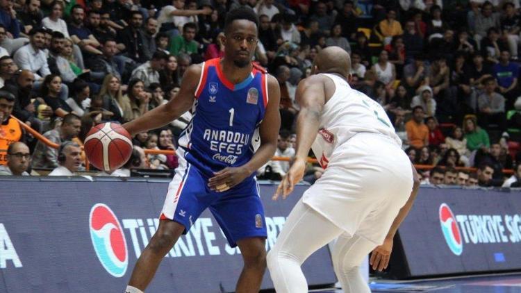 Anadolu Efes, Konyasporu 16 sayı farkla devirdi