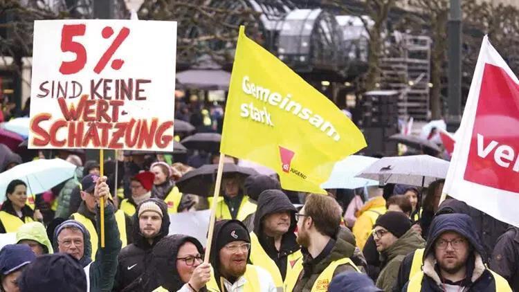 Almanya’da dev grev ulaşımı durduracak