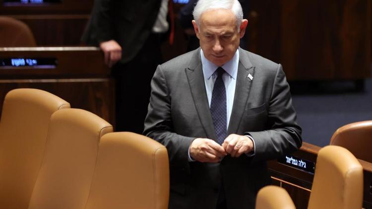 Netanyahu, tartışmalı yargı reformunu ertelendi