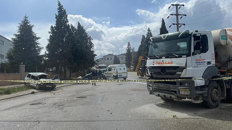 Denizlide beton mikseri faciaya neden oldu Anne öldü, oğlu yaralı...