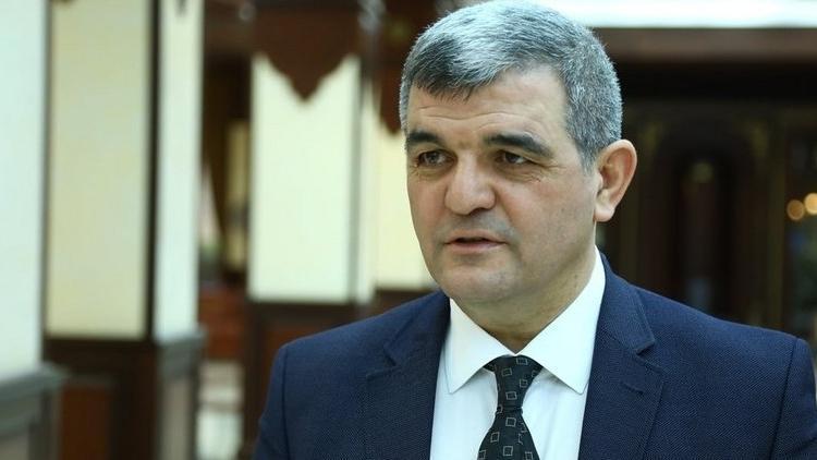 Azerbaycanlı milletvekili Fazıl Mustafaya suikast girişimi
