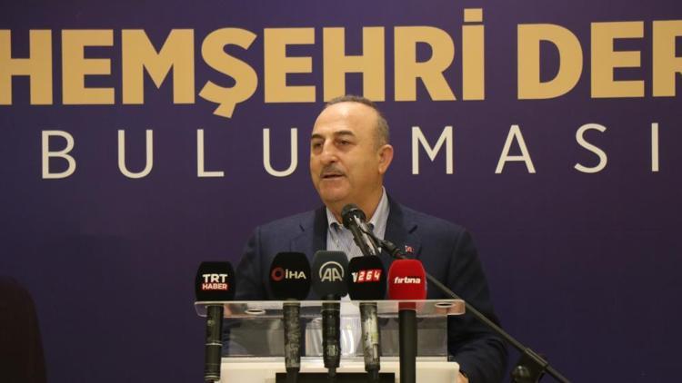 Bakan Çavuşoğlu: Türkiyeyi eski koalisyon günlerine götürmek Türkiyeye kaos getirmek demektir