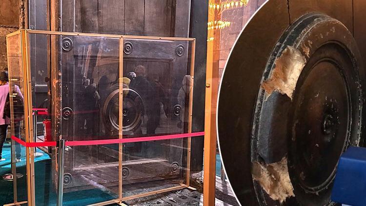 Geçen yıl tahrip edilmişti Ayasofya Camiinin İmparatorluk Kapısına cam bölmeli koruma