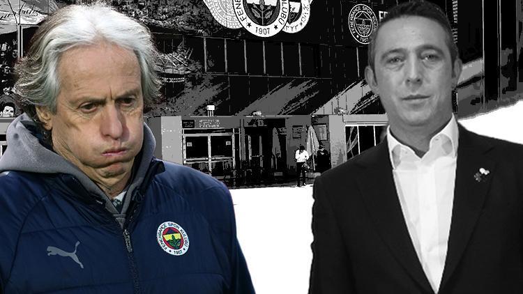 Kadıköyde sıcak saatler Ali Koç ve Jorge Jesus kulüp binasında görüştü...