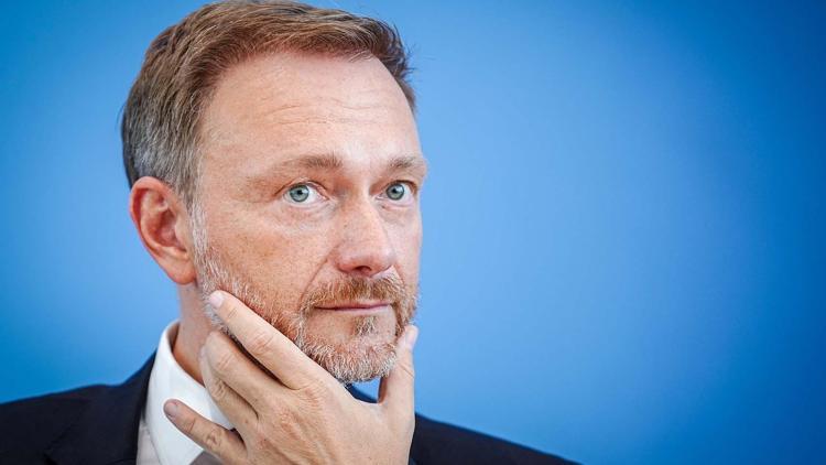 Lindner’den tasarruf çağrısı