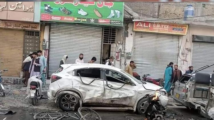 Pakistanda pazarda patlama: 4 ölü, 11 yaralı