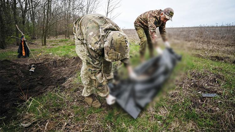 Görüntüler büyük infial yarattı: Ukrayna’da ‘kafa keserek’ infaz
