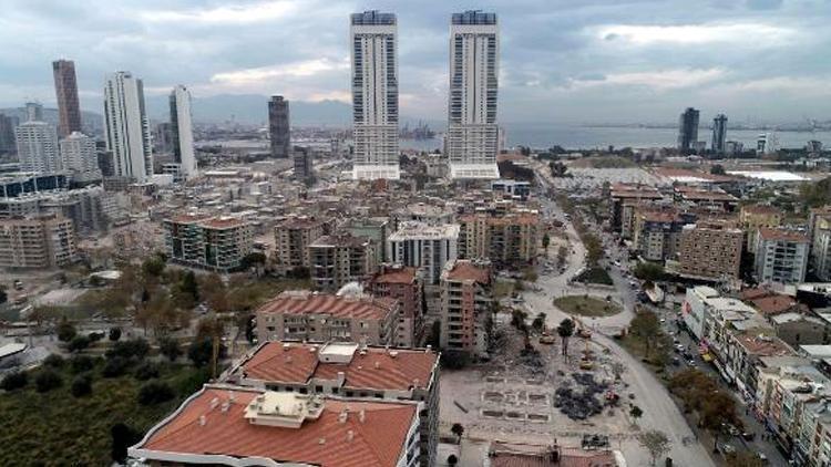 Cumhuriyet Sitesi davasında dinlenen sanık belediye çalışanı: O zaman zemin etüt çalışması yapılmazdı