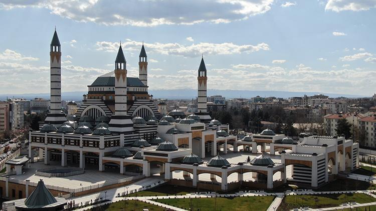 Selahaddin Eyyubi Camisi, Cumhurbaşkanı Erdoğan’ın katılımıyla yarın ibadete açılacak