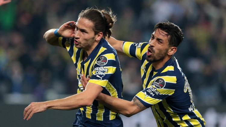 Fenerbahçeli İrfan Can Kahveciden taraftara çağrı