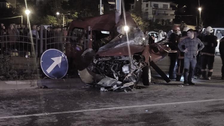 Trabzonda trafik kazası: 1 ölü, 1 yaralı