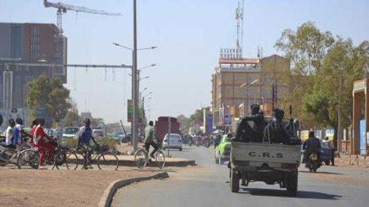 Burkina Fasoda güvenlik güçlerine saldırı: 40 ölü, 33 yaralı