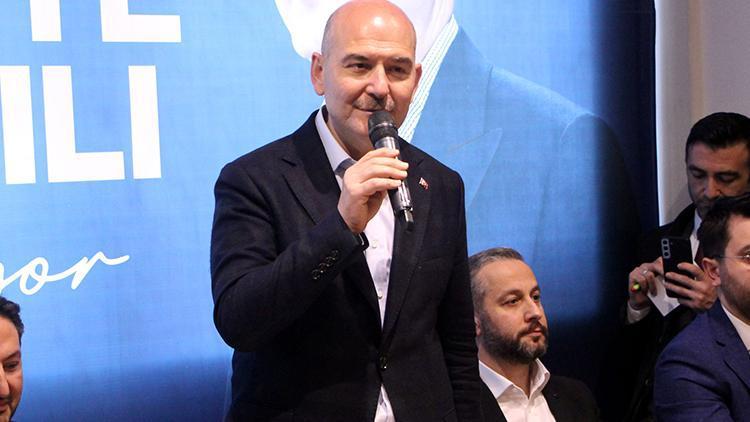 İçişleri Bakanı Süleyman Soylu, AK Parti ve MHP Beşiktaş İlçe binalarını ziyaret etti