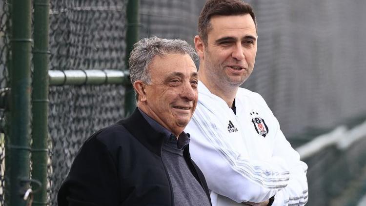 Beşiktaş’ta başkan Ahmet Nur Çebi, bugünkü antrenmanı izledi