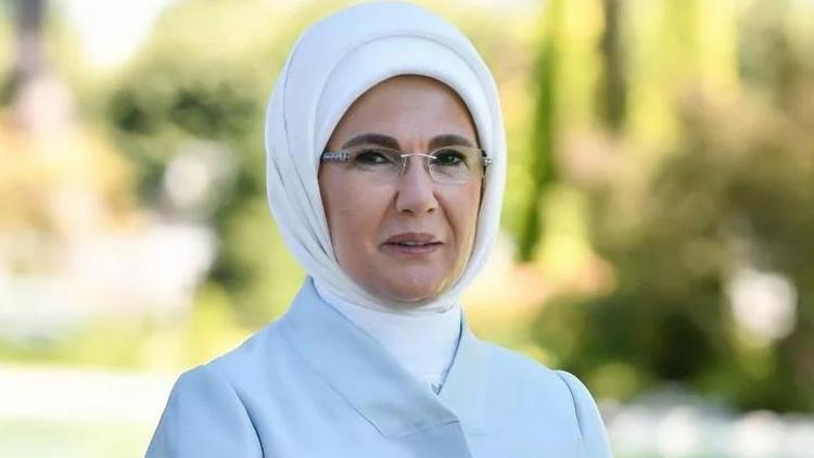 Emine Erdoğandan Ramazan Bayramı mesajı: Azı çoğaltmak için bir milat olsun