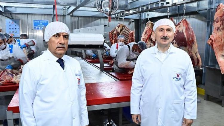 Bakanlar Karaismailoğlu ve Kirişci, Et ve Süt Kurumu Trabzon Et Kombinasının açılışını yaptı