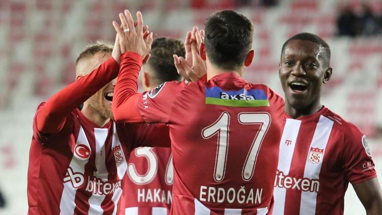 Sivasspor’un hedefi 3’te 3 yapmak Rakip Fenerbahçe...