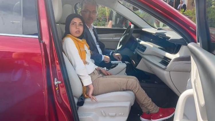 Bakan Bozdağ talimat verdi, Emine Togg ile şehir turu attı