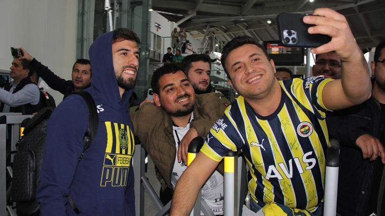 Fenerbahçe’ye Sivas’ta coşkulu karşılama