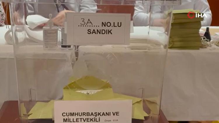 Türkiye’deki genel seçimler için ABDde oy verme işlemi başladı