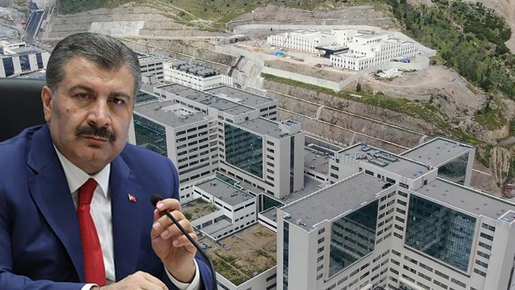 Sağlık Bakanı Koca duyurdu...  İzmir Şehir Hastanesi hasta kabulü için gün sayıyor
